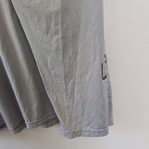 Huk Fishing Pursuit Performance Crew Long Sleeve Shirt - Picture 4 of 11